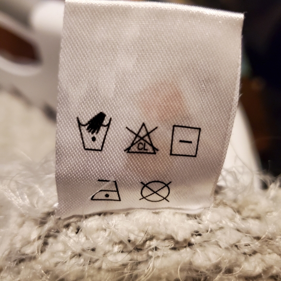 Fuzzy Cardigan - Picture 2 of 5